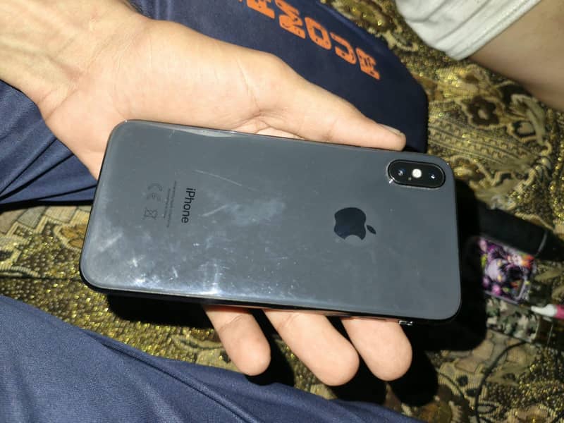 Apple iPhone X 1