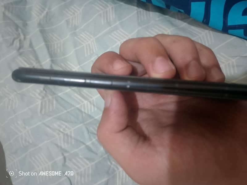Apple iPhone 7 2