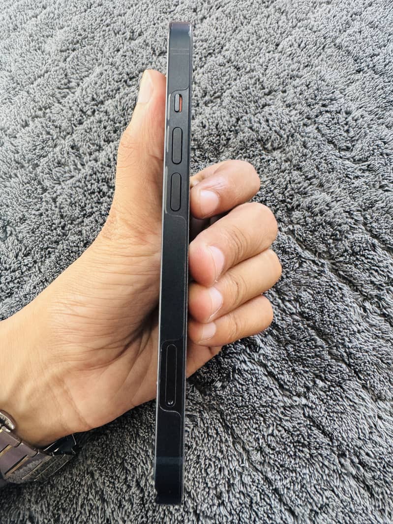 Apple iPhone 13 Jv 5
