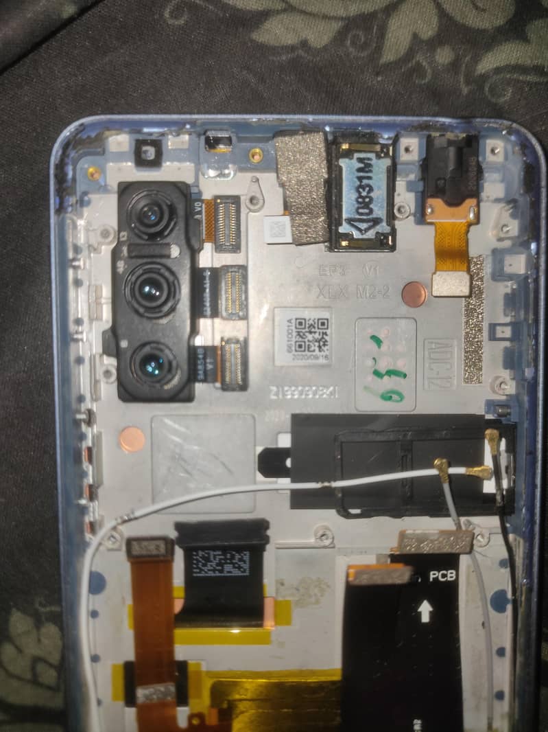 Sharp Aquos Zero 5g Basic 3