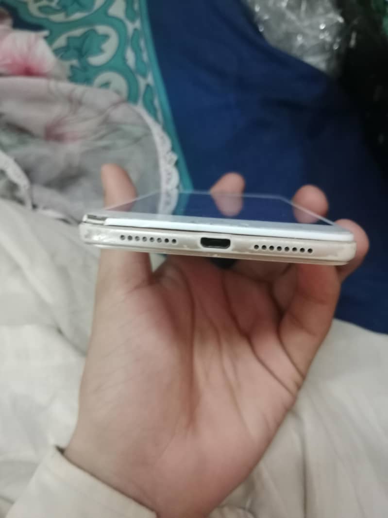 OPPO A37 3