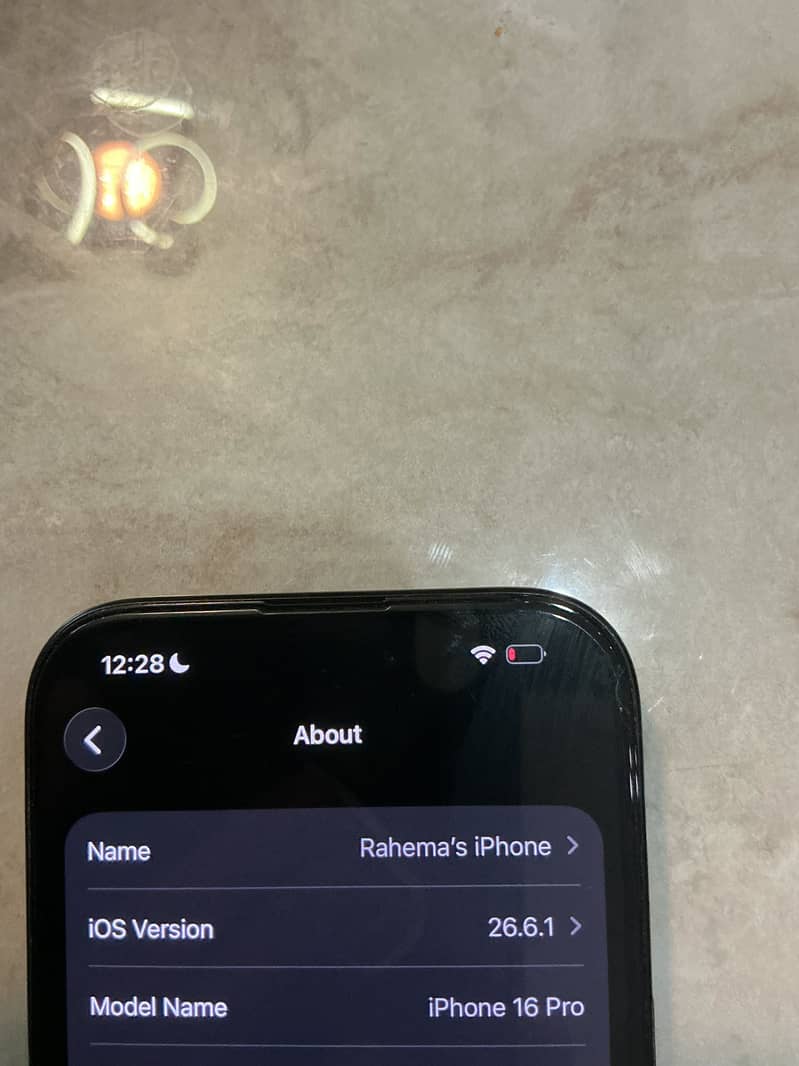 Apple iPhone 16 Pro 2