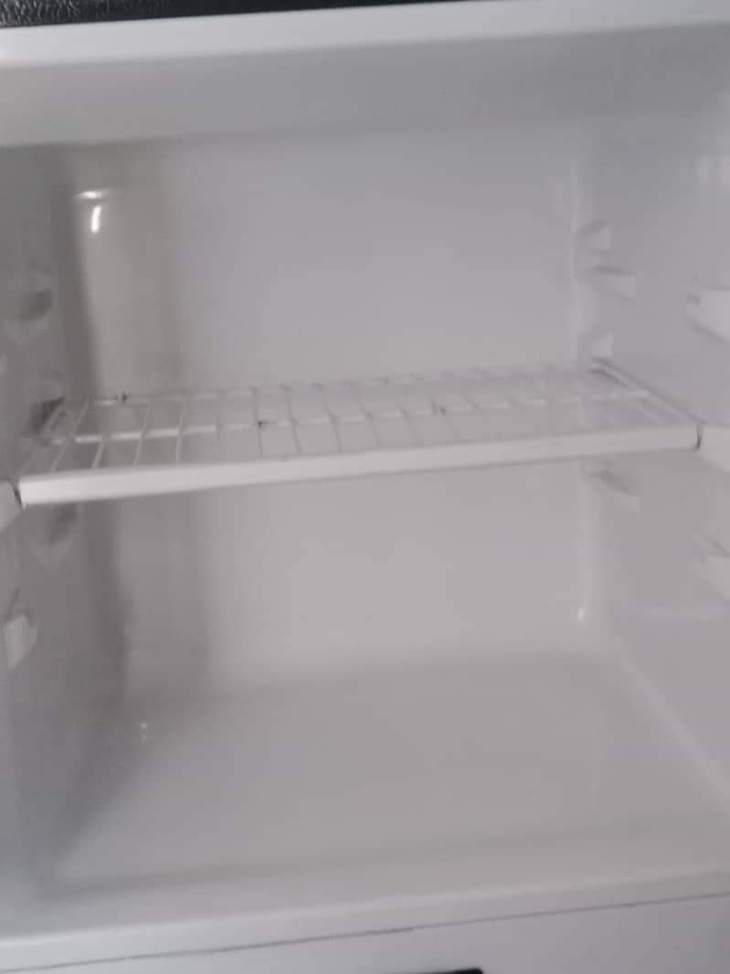 Refrigerator 3