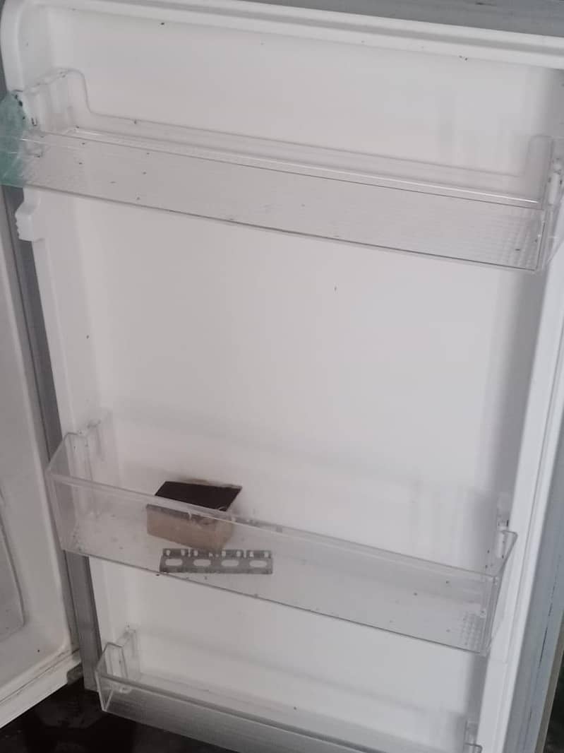 Refrigerator 5