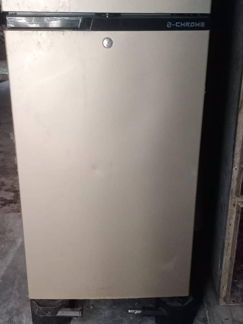 Refrigerator 8