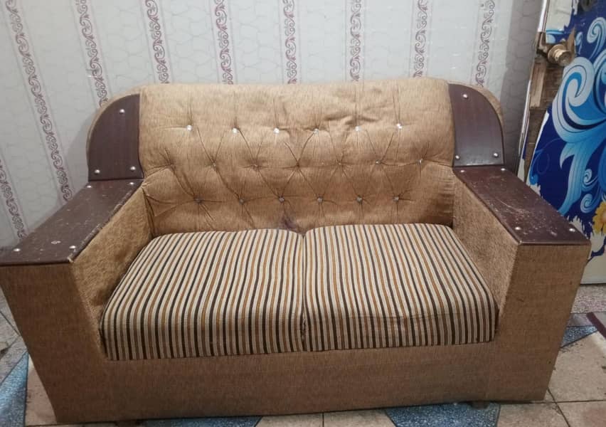 6 setr sofa set . 2