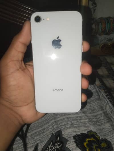 Apple iPhone 8
