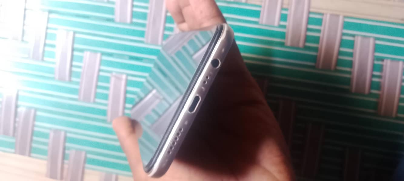 OPPO A5s 1