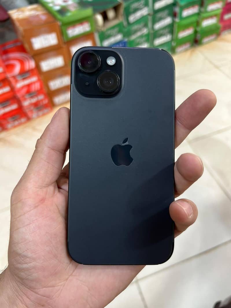 Apple iPhone 15 5