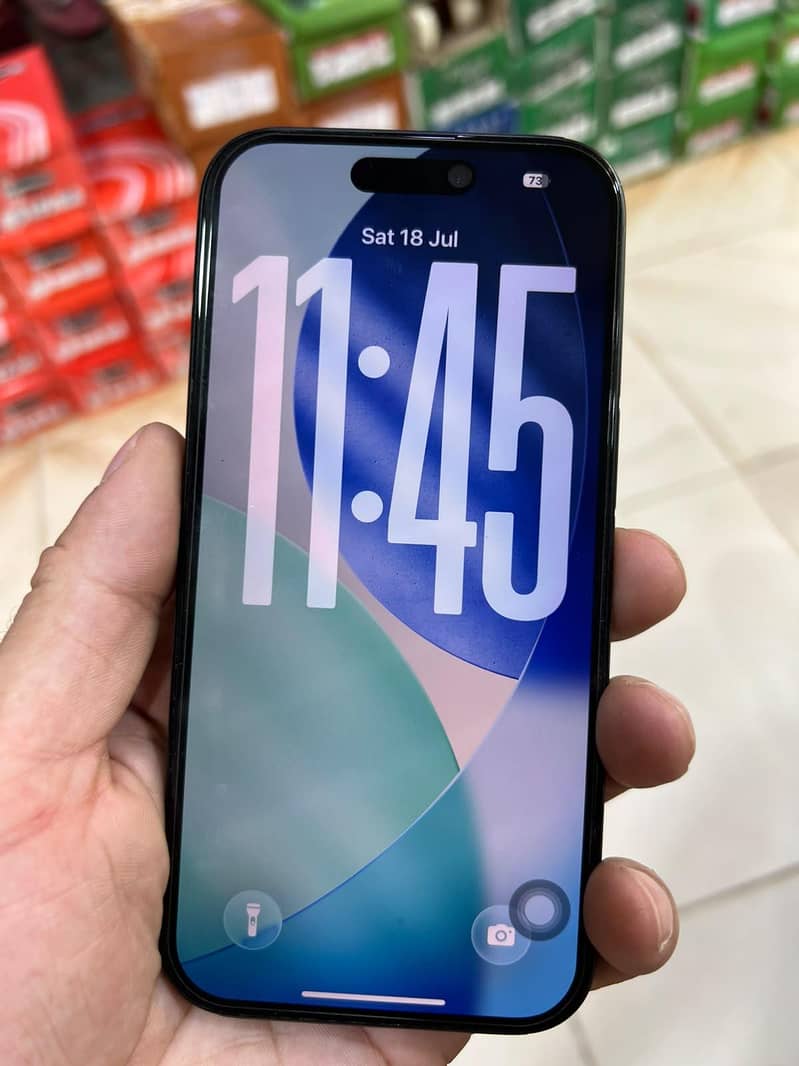 Apple iPhone 15 6