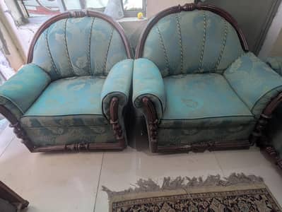5 seater sofa set in better condition