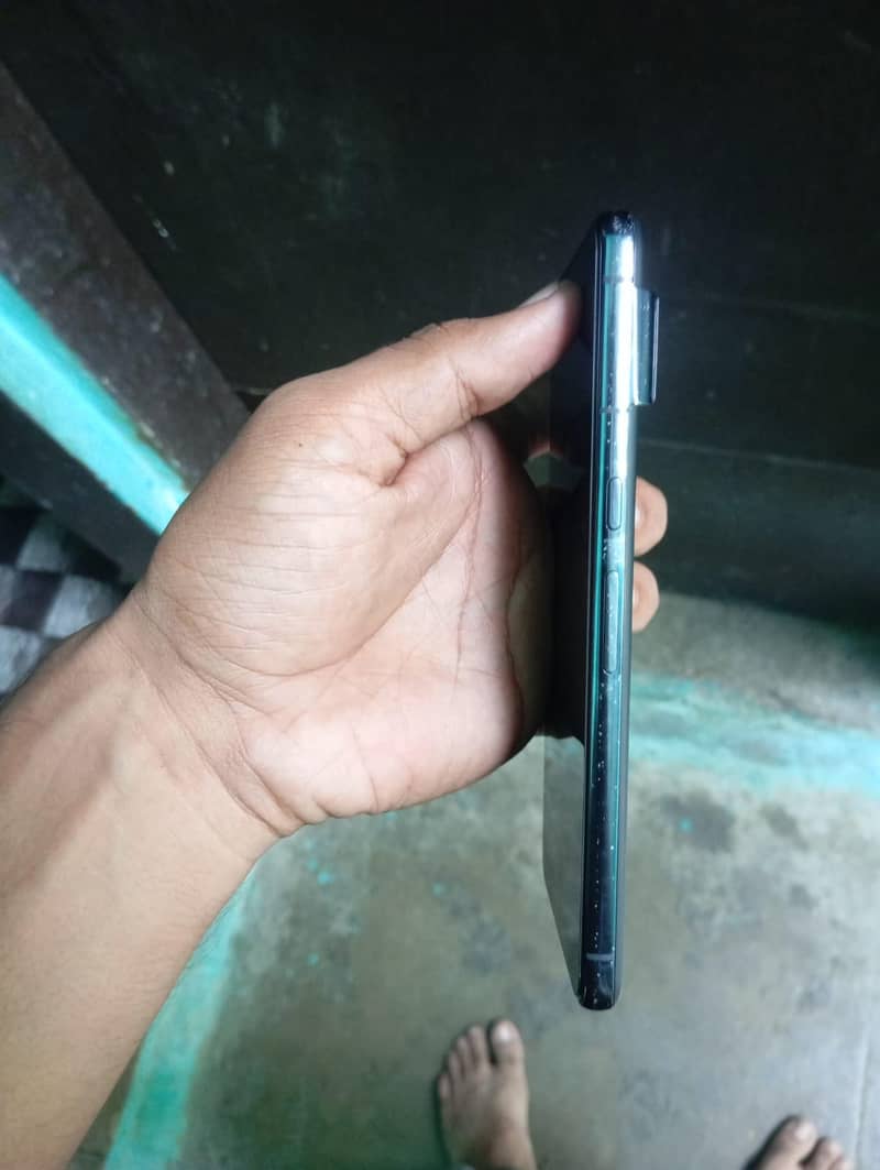 Google Pixel 8 Pro 3