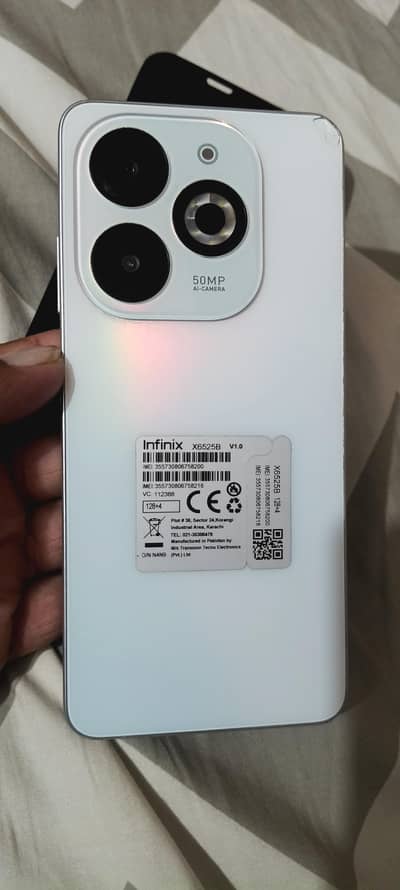 Infinix Hot 8 Pro 4+4gb, 128gb