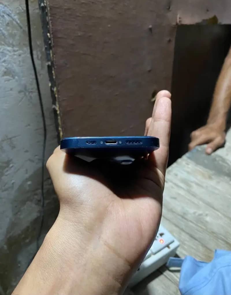iPhone 12 jv 2