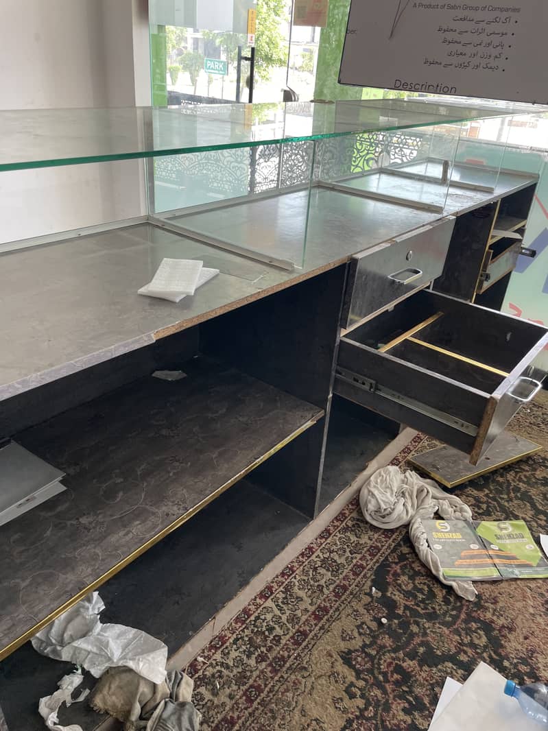Mobile shop counters 3