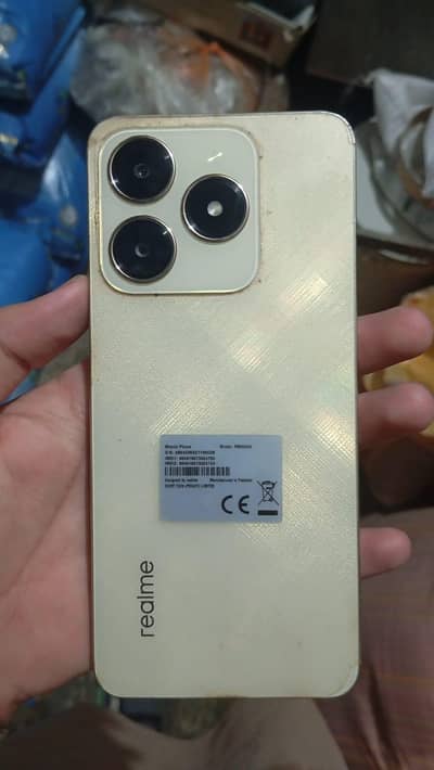 Realme C61