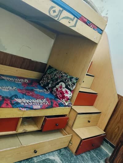 Bunkbed 30,000