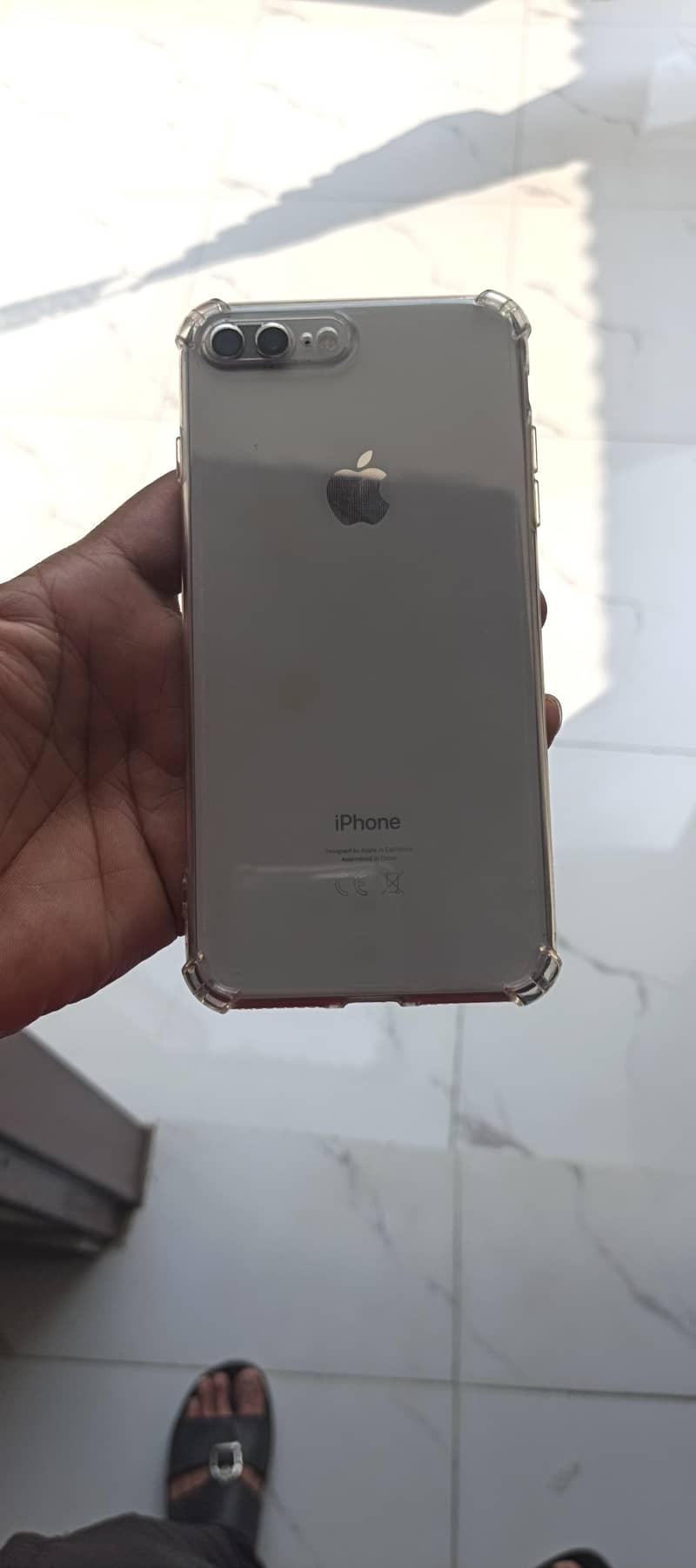 Apple iPhone 8 Plus 1