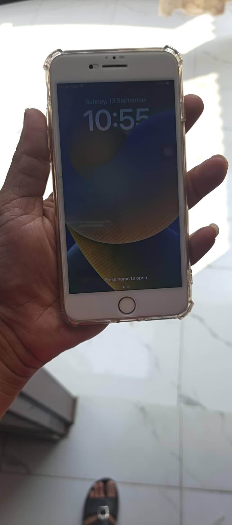Apple iPhone 8 Plus 3
