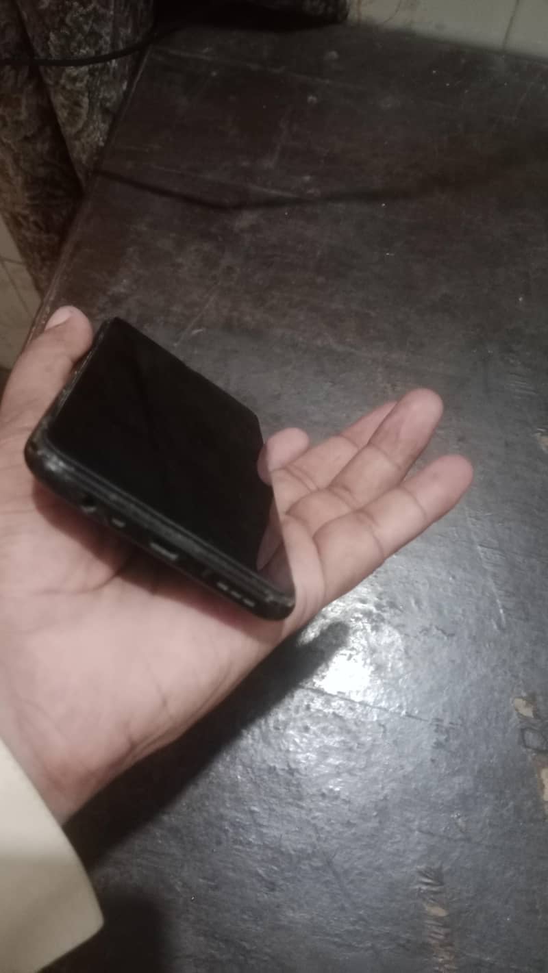 OPPO A31 4