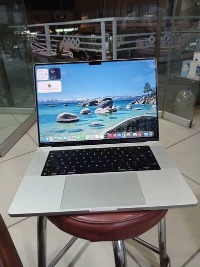 Apple MacBook M1 Pro 2021 | 16" Liquid Retina XDR | 16/512