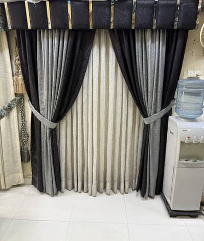 Blind & Curtains and pelmet box