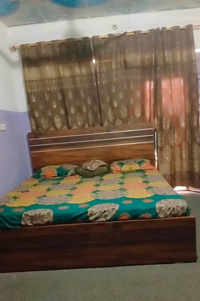 Bed with mattress and Almirah