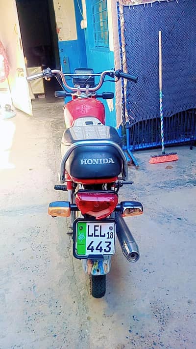 show room condition 2nd hand bike - only serious buyers