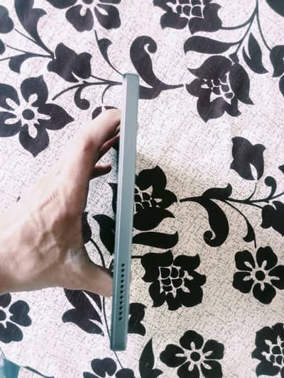 Lenovo m9 fresh condition urgent sale
