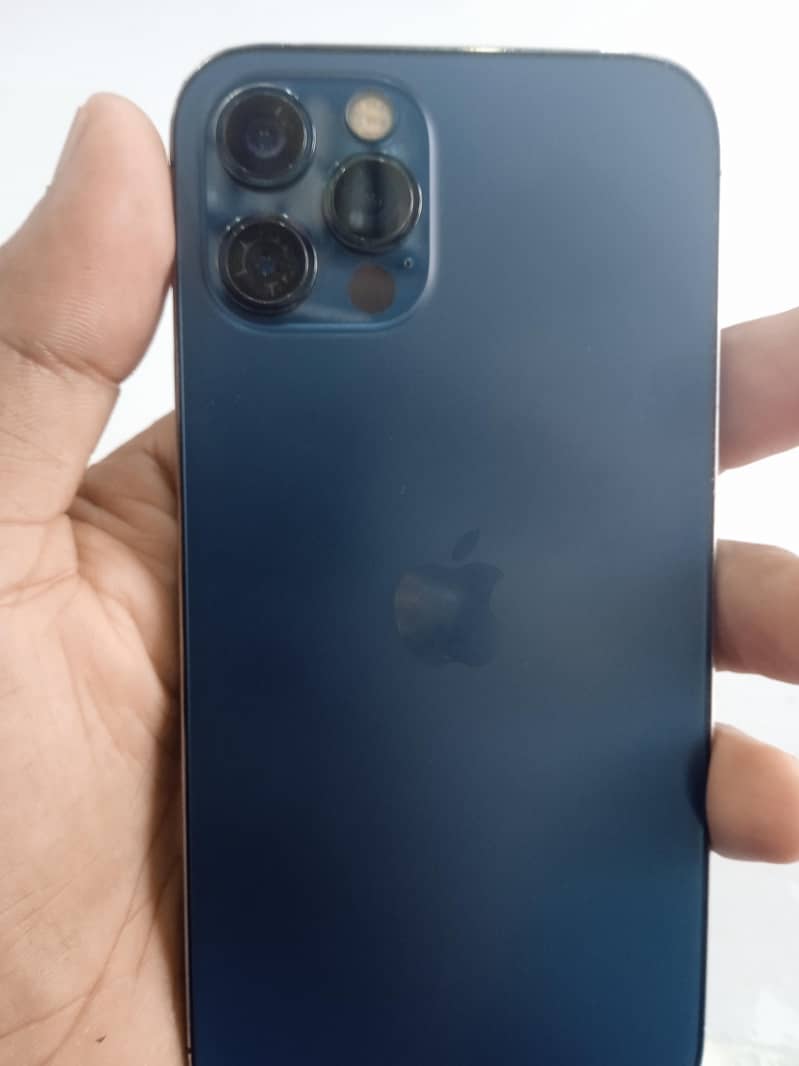 Apple iPhone 12 Pro 0