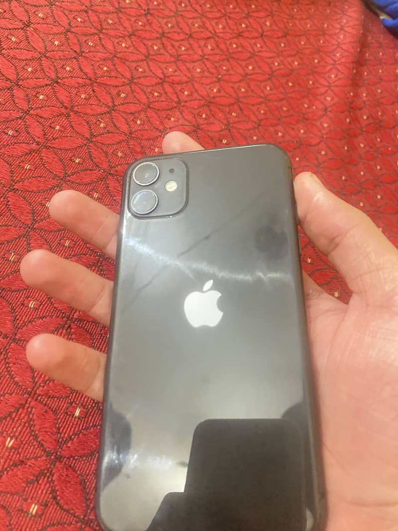 Apple iPhone 11 3