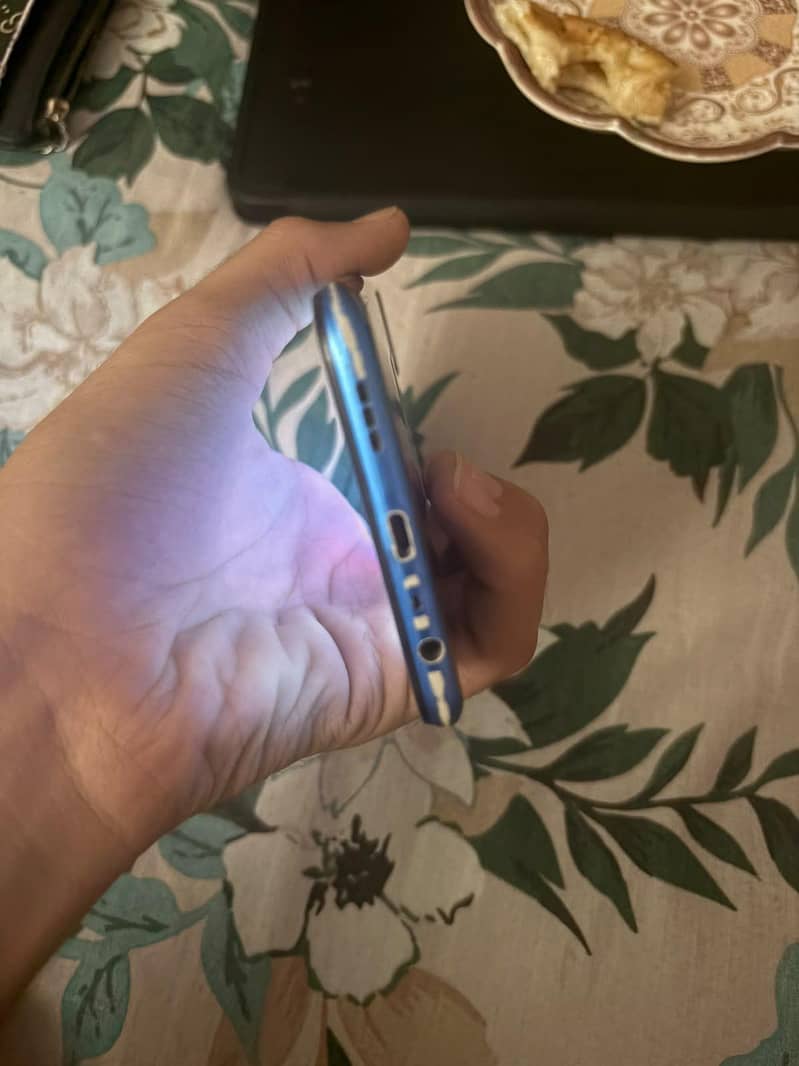 OPPO A16e 4