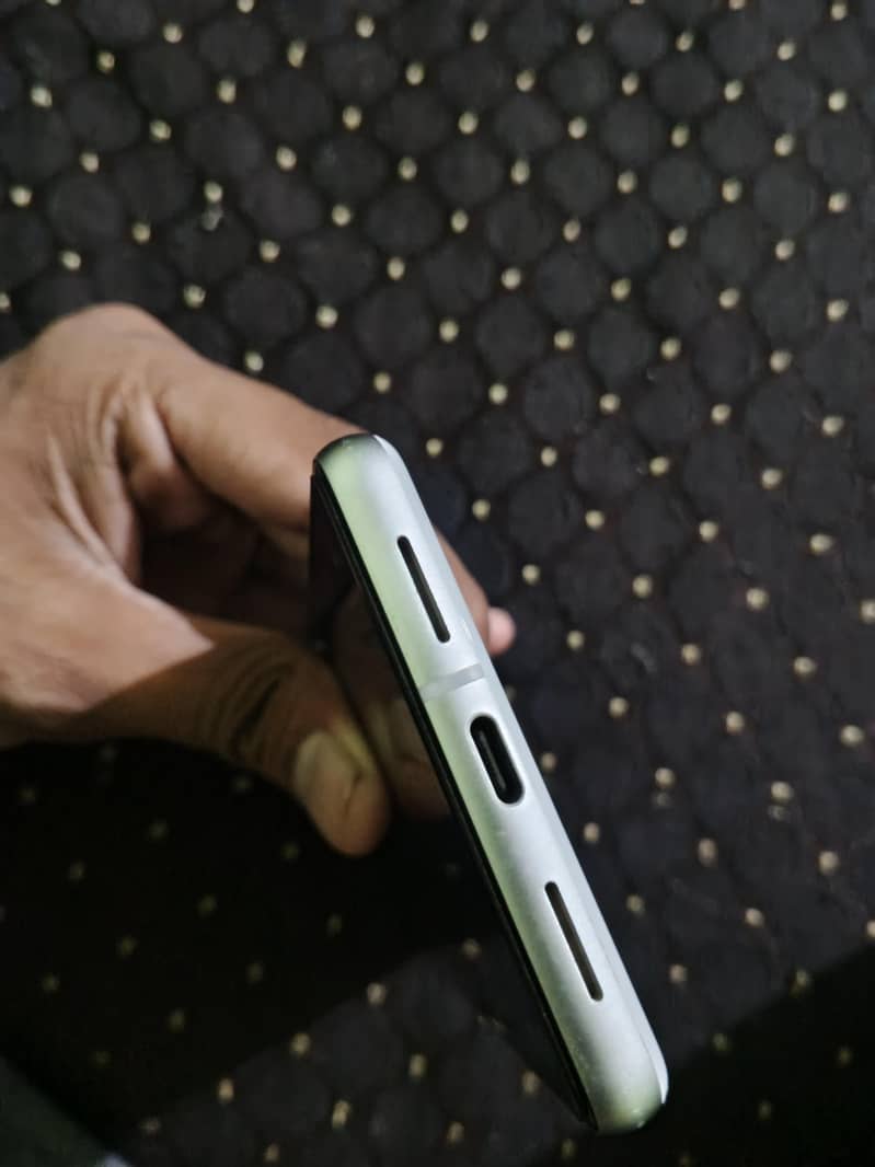 Google Pixel 7 2