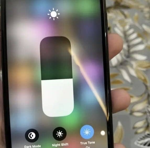 Apple iPhone SE 3 0