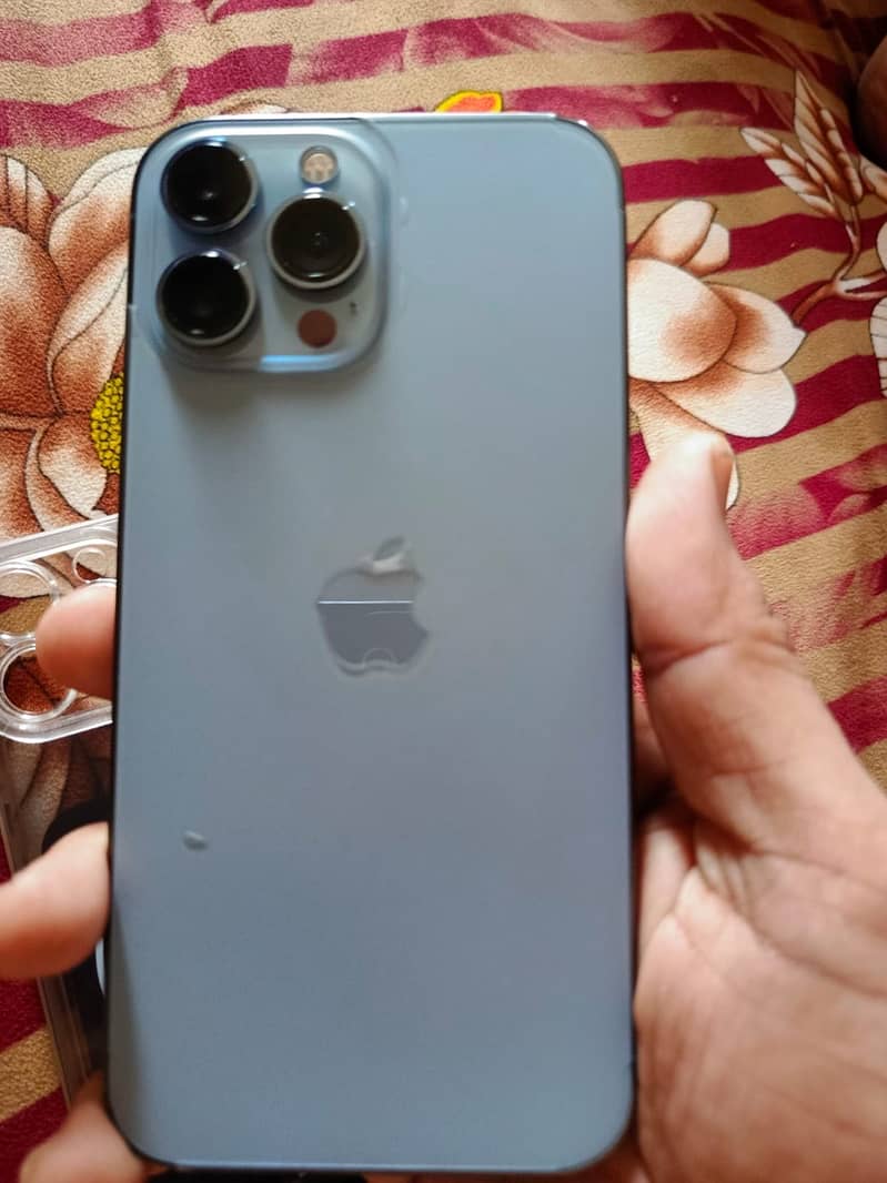 Apple iPhone 13 Pro Max 7