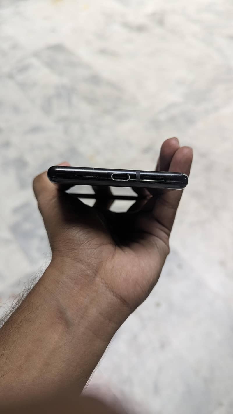 Google Pixel 6 Pro 2