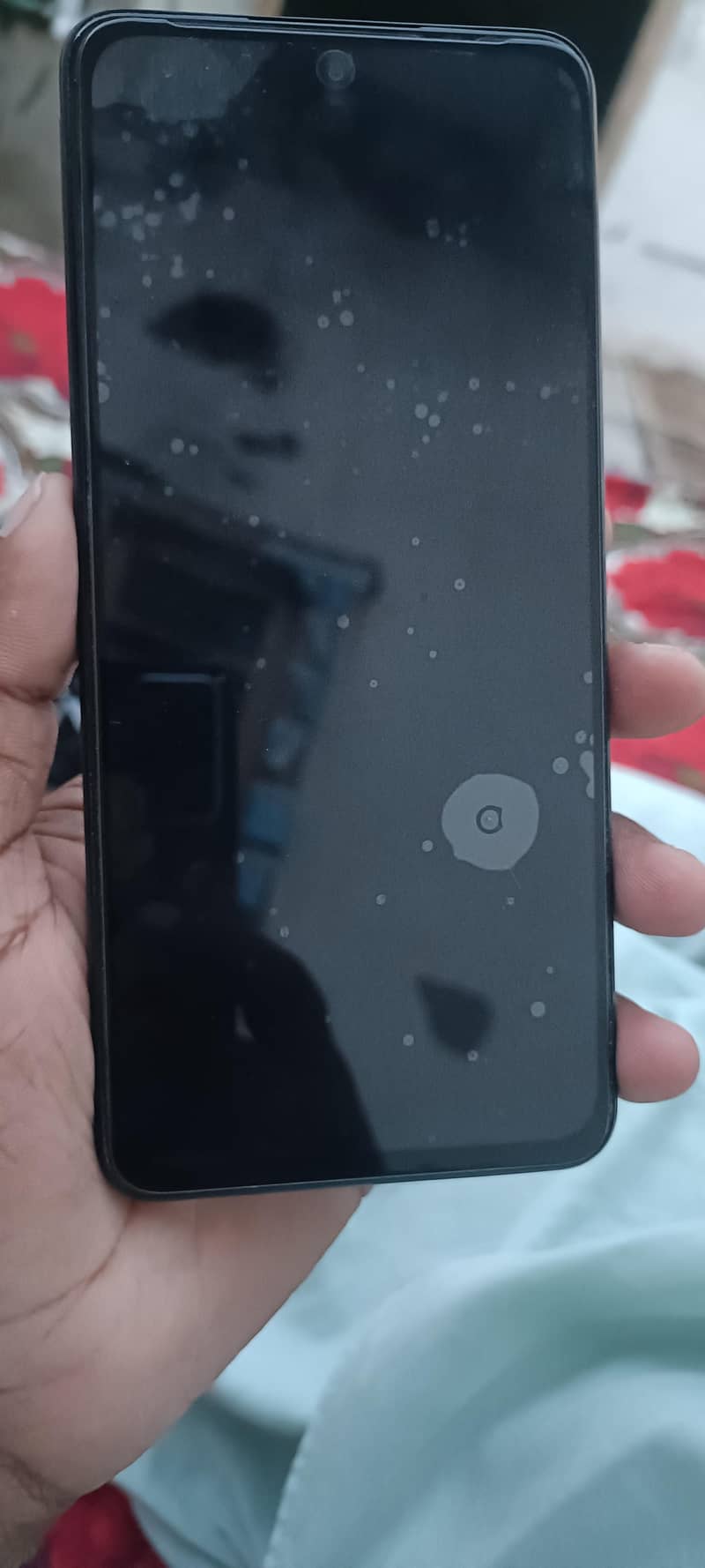 Realme C75 1