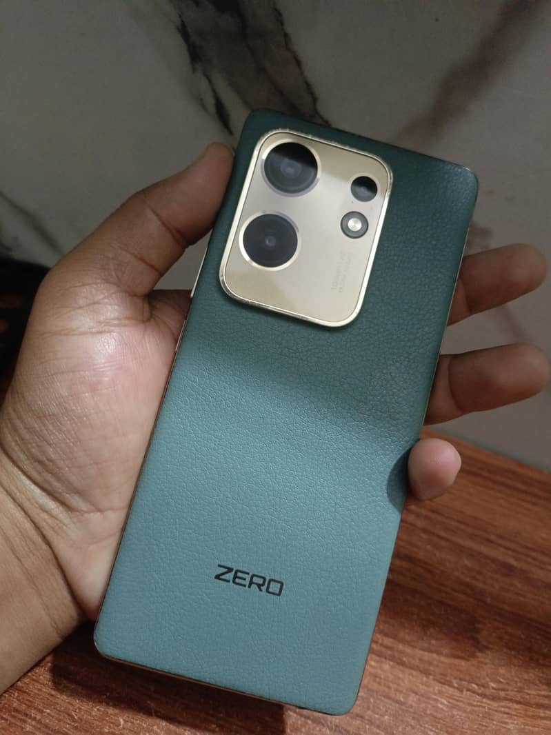 Infinix Zero 30 4