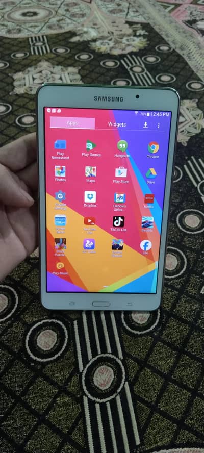 Samsung tap 4 very very good condition