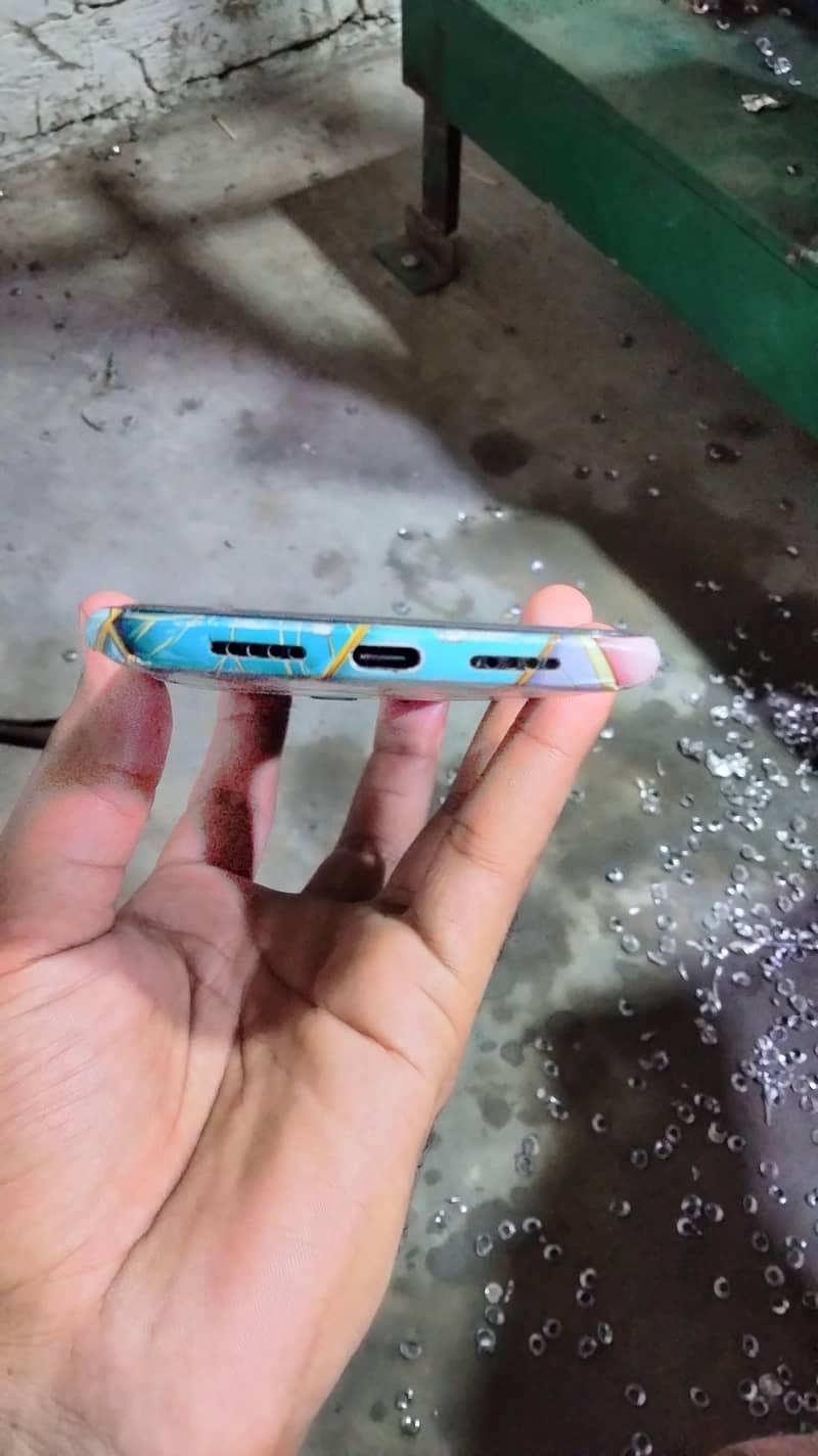 One Plus 6T 1