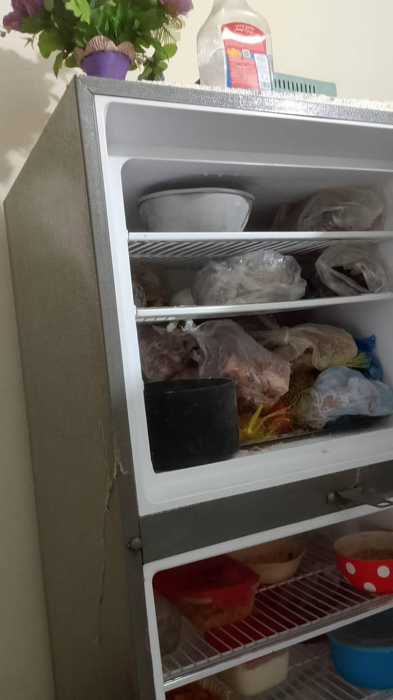 Dawlance fridge 2
