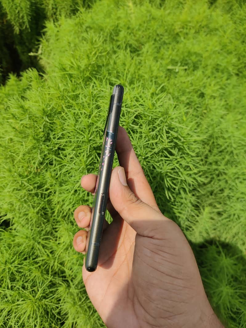 Google Pixel 6a 5