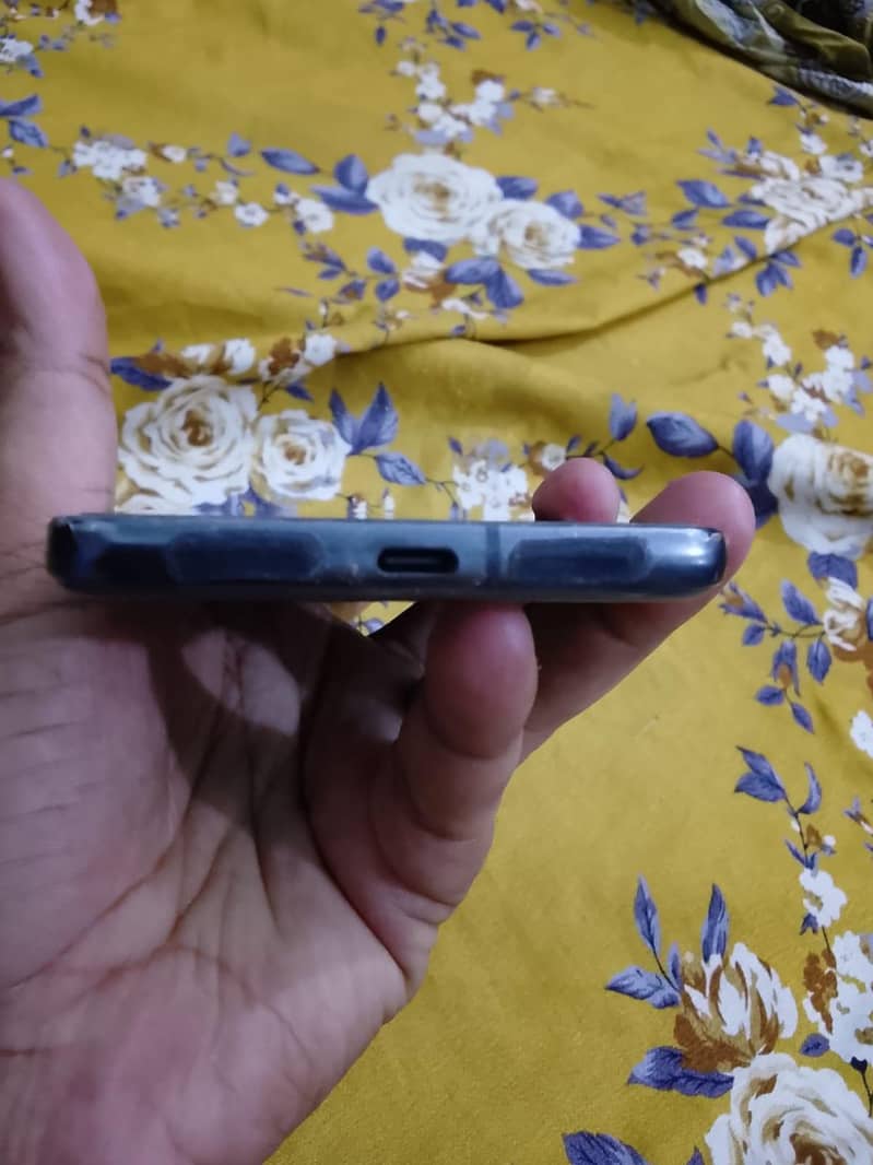 Google Pixel 8 Pro 6