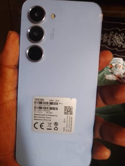 Tecno Spark 40 pro. 8/256