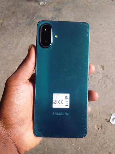 Samsung Mobile A07 5G forsale urgent with box