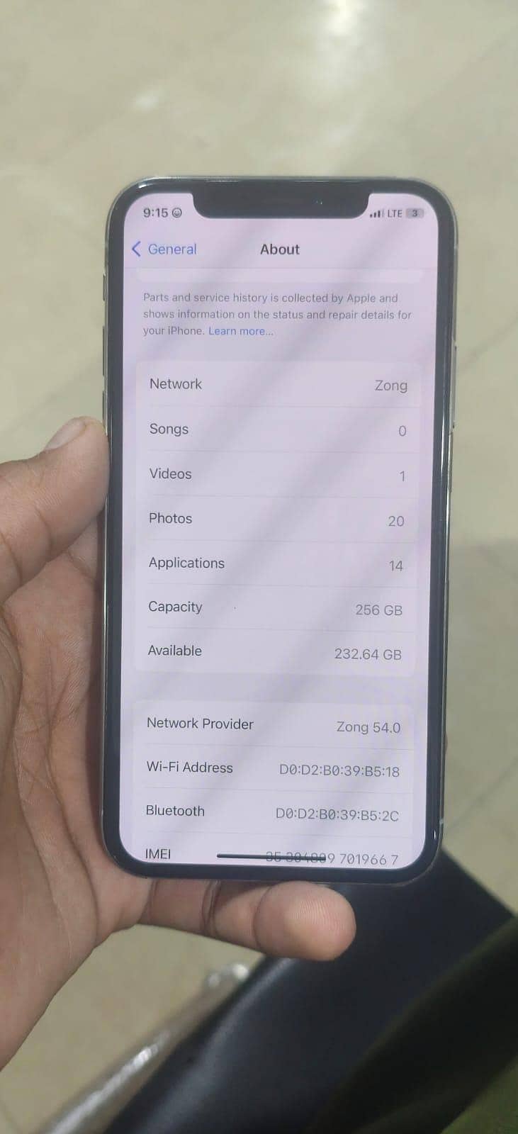 Apple iPhone X 3
