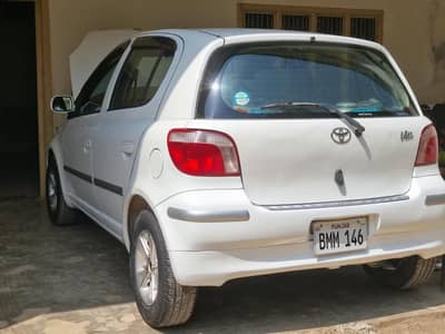 Toyota Vitz 2000 Registered 2014