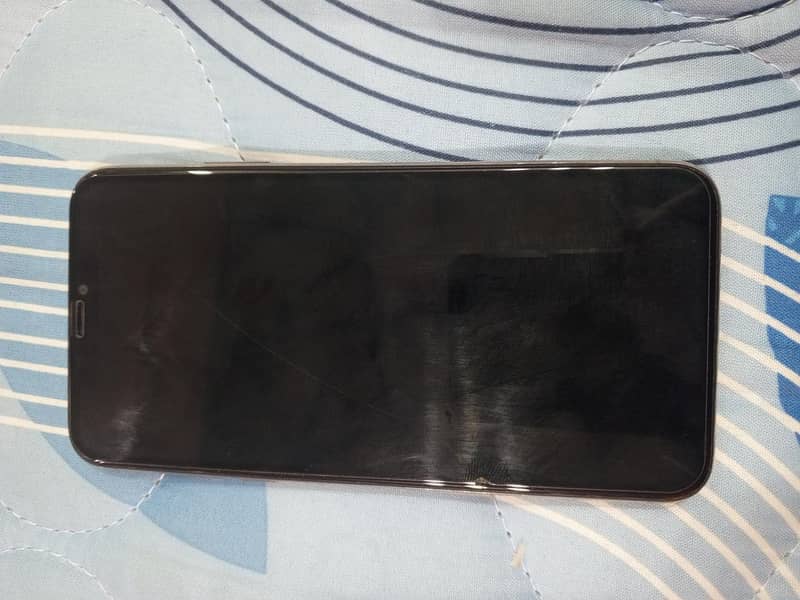 Apple iPhone 11 Pro Max 7