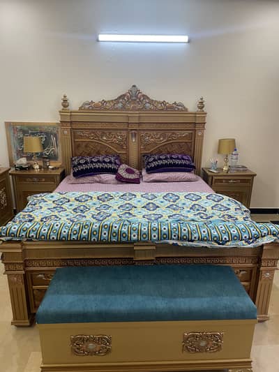 Complete Solid Chinioti Bed Set