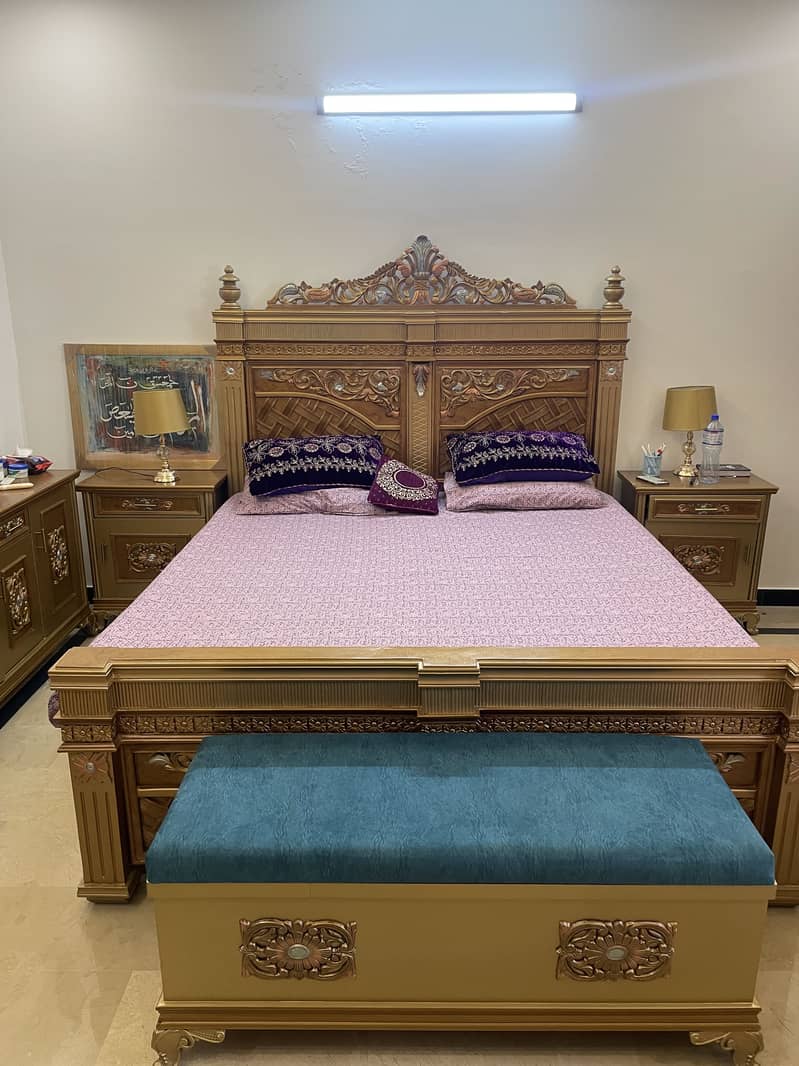 Complete Solid Chinioti Bed Set 1